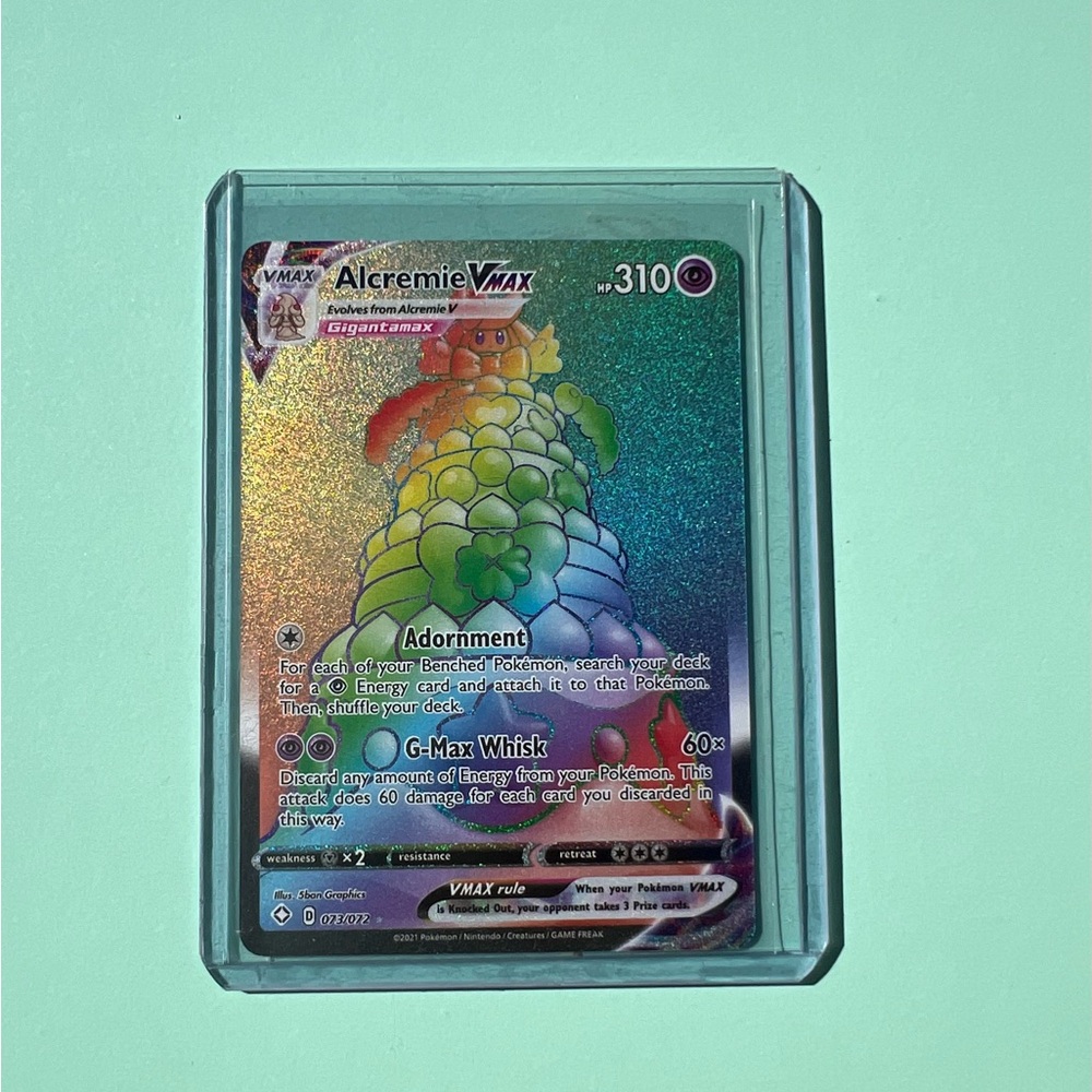 Pokemon Alcremie VMAX Trading Card - Rainbow Holographic Secret Rare 073/072